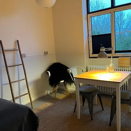 Apartahotel 4 - Hawkraft Kulturhotel *